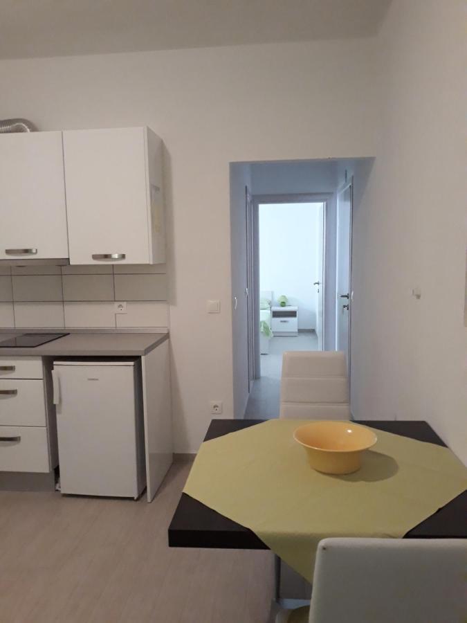 Apartment With Free And Private Parking Makarska Eksteriør bilde